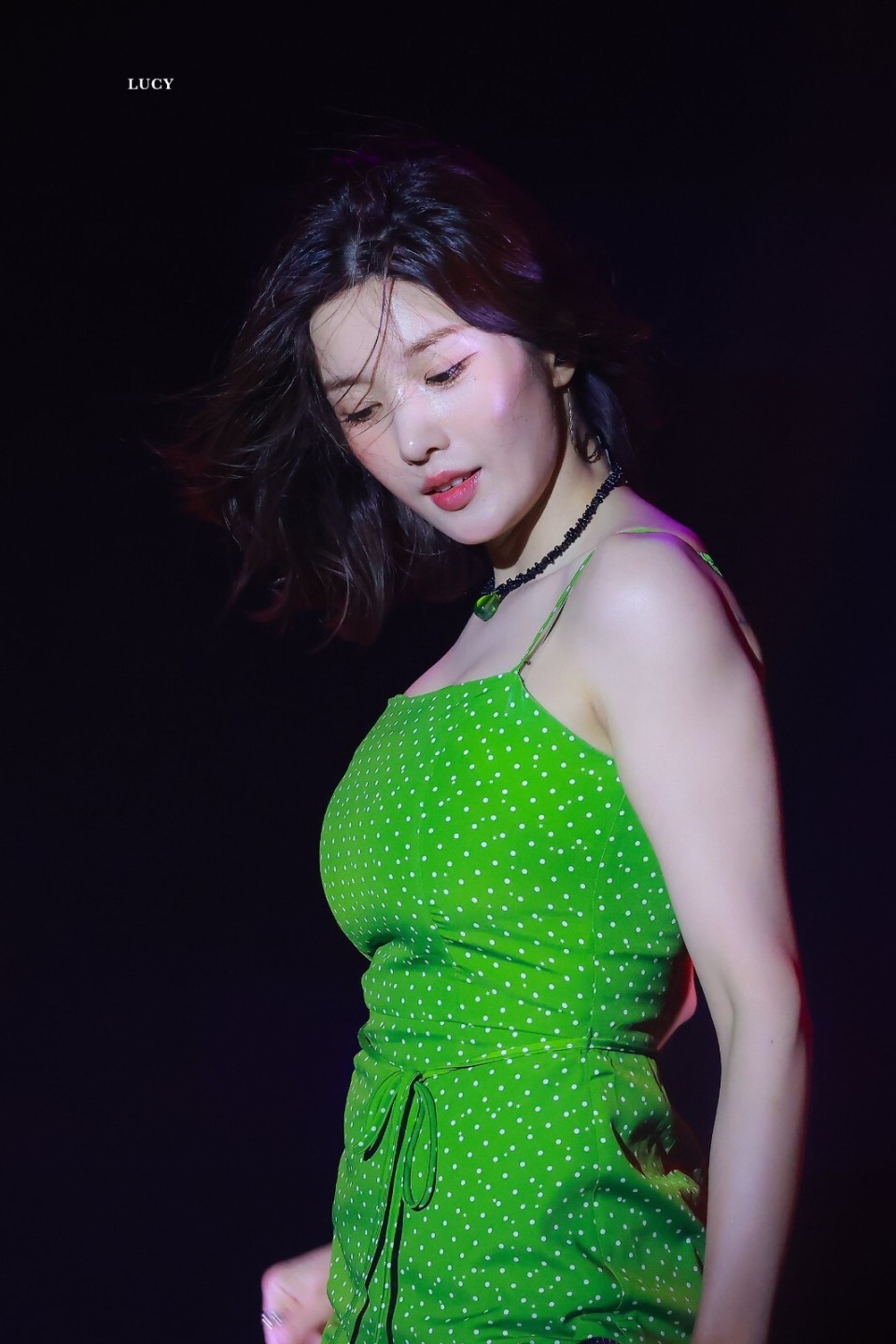 AaxtET8Jd9brb9AN.jpg