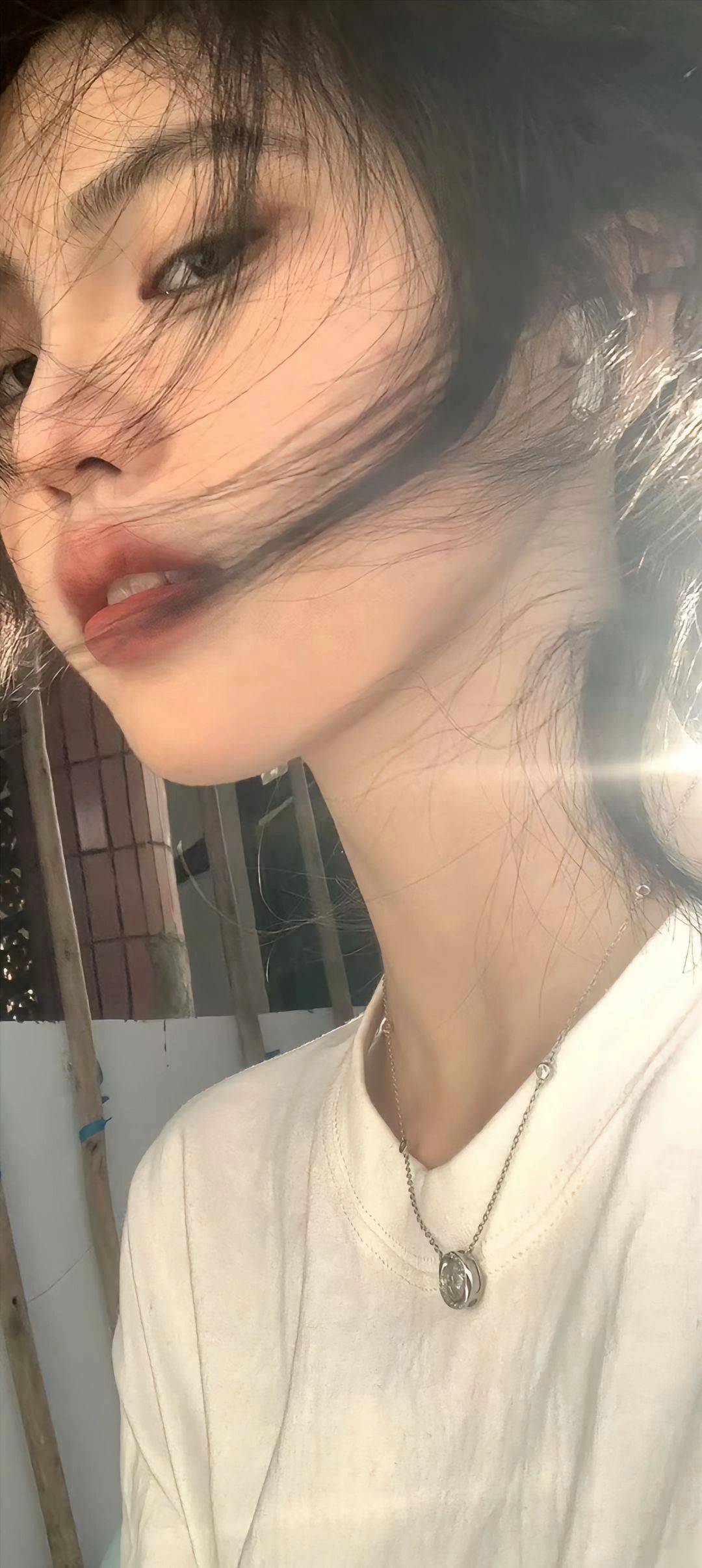 J5Wif9MzamM8MLA0.jpg