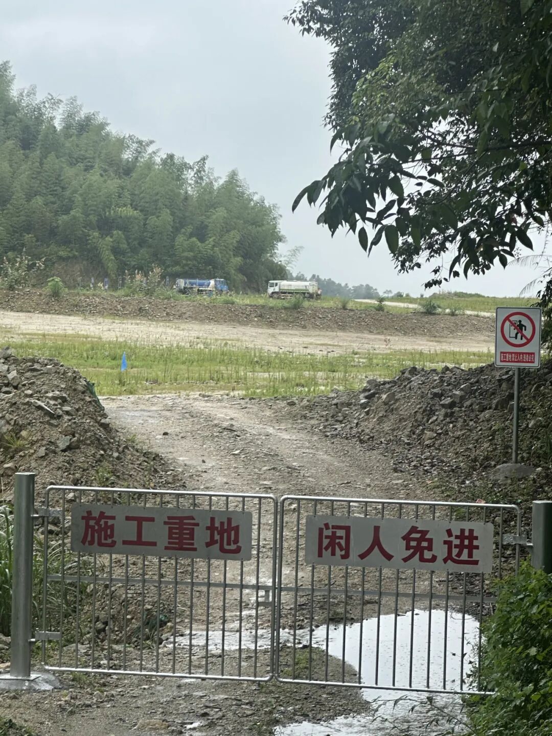 leeY0000ggzeEZgQ.jpg