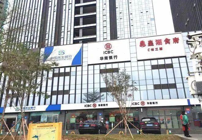 zpi9A9JjSA95kDkJ.jpg