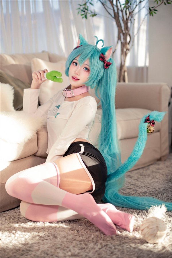 bD9lu3B297QCw464.jpg