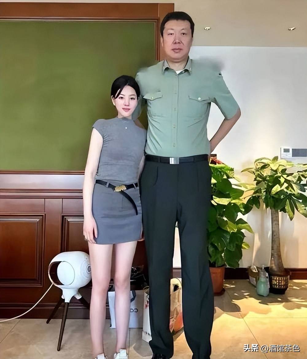 D6Vf3a8Y878D7mi6.jpg